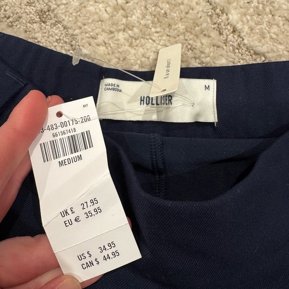 NWT- Ruffle Mini Skort - Picture 3 of 4